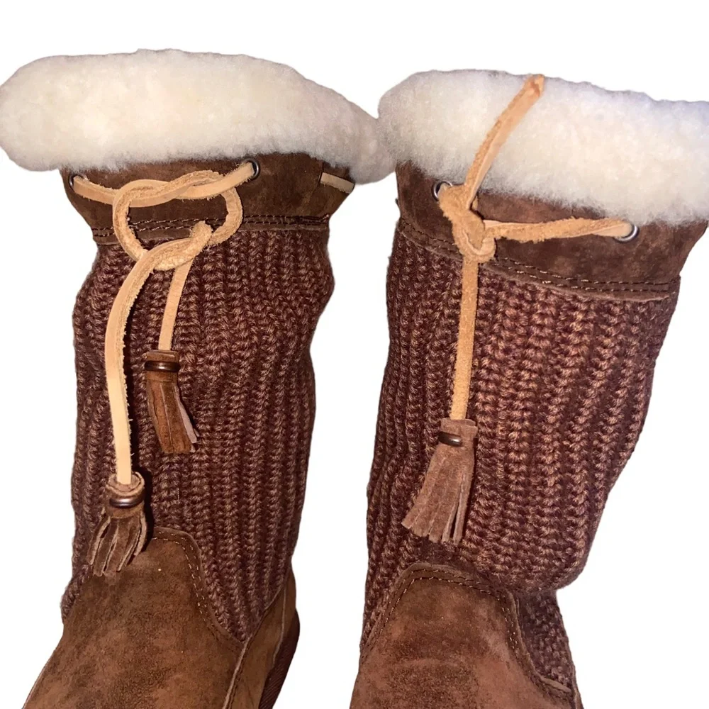 UGG Australia Suburb Boots Womens Size 6 Leather Suede Crochet Knit Fur Sherpa